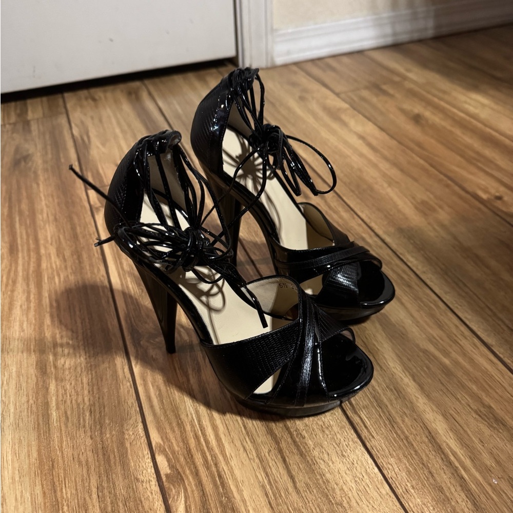 Neda brand Italian made shoes, very high heels and size is 5 1/2